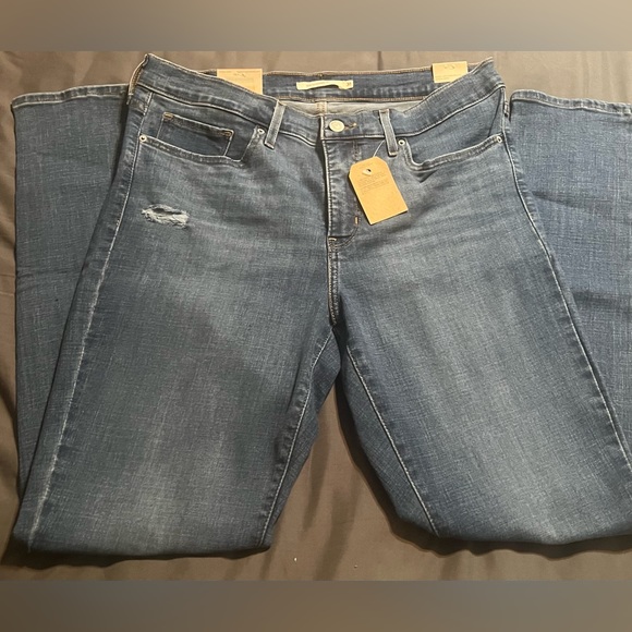 Levi women 311 Shaping Skinny size W31 L30 - Picture 2 of 4